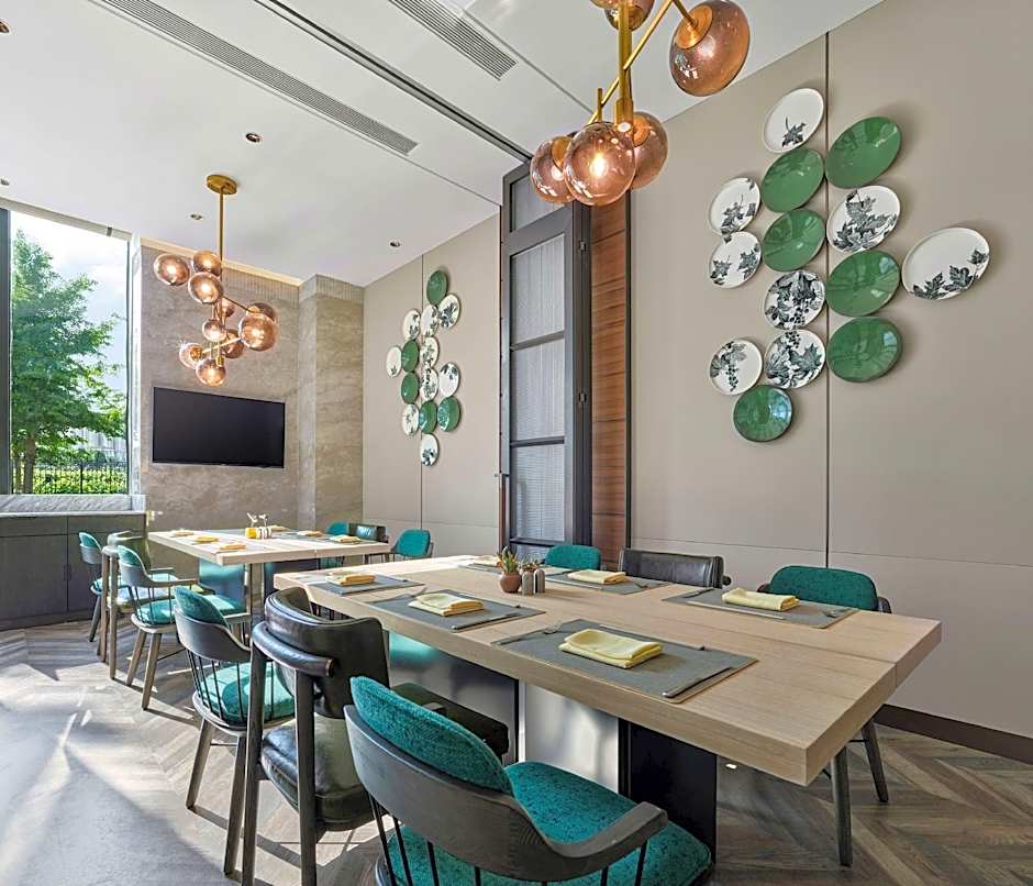 DoubleTree by Hilton Yantai Golden Coast Hotel & Suites