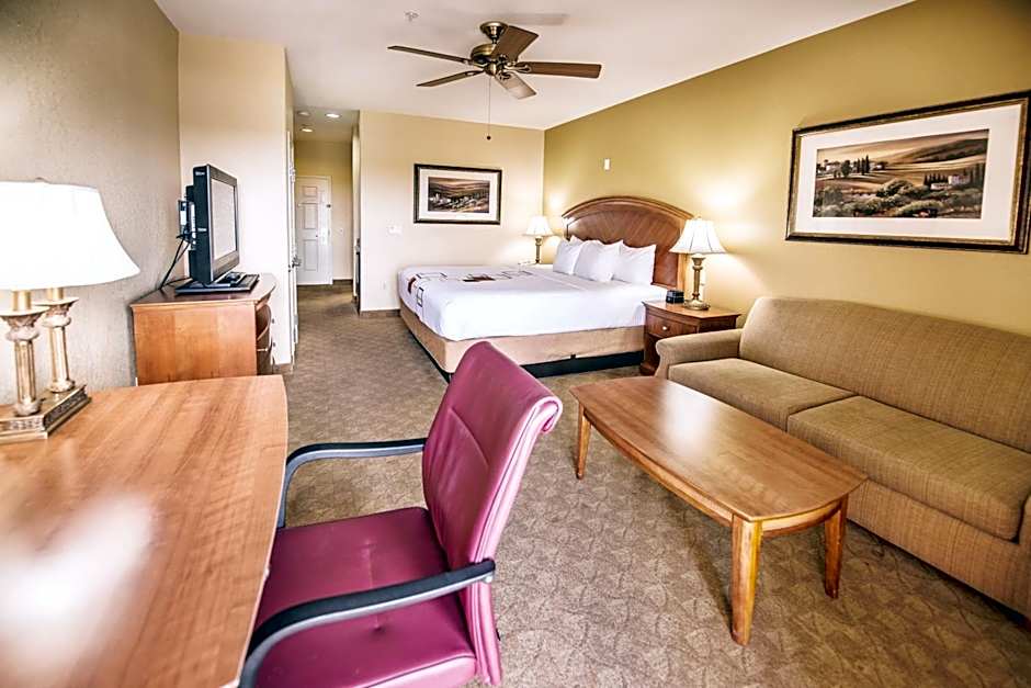 La Quinta Inn & Suites by Wyndham Marble Falls