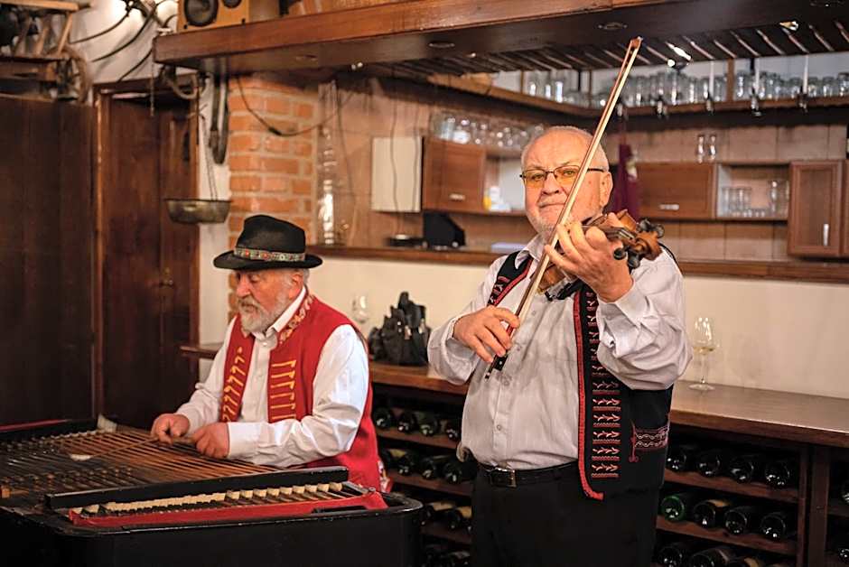 Hotel Rustikal Hustopeče - U Mandloňových sadů