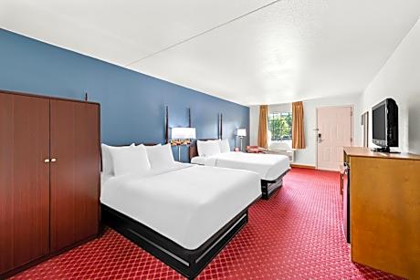 Queen Room with Two Queen Beds - Non-Smoking