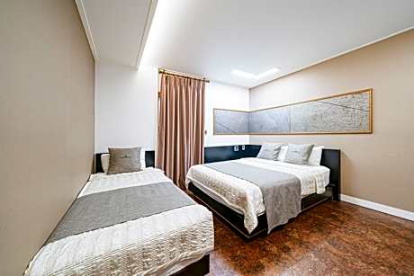 Twin Room with Balcony