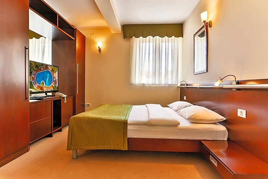 Hotel Max Prestige
