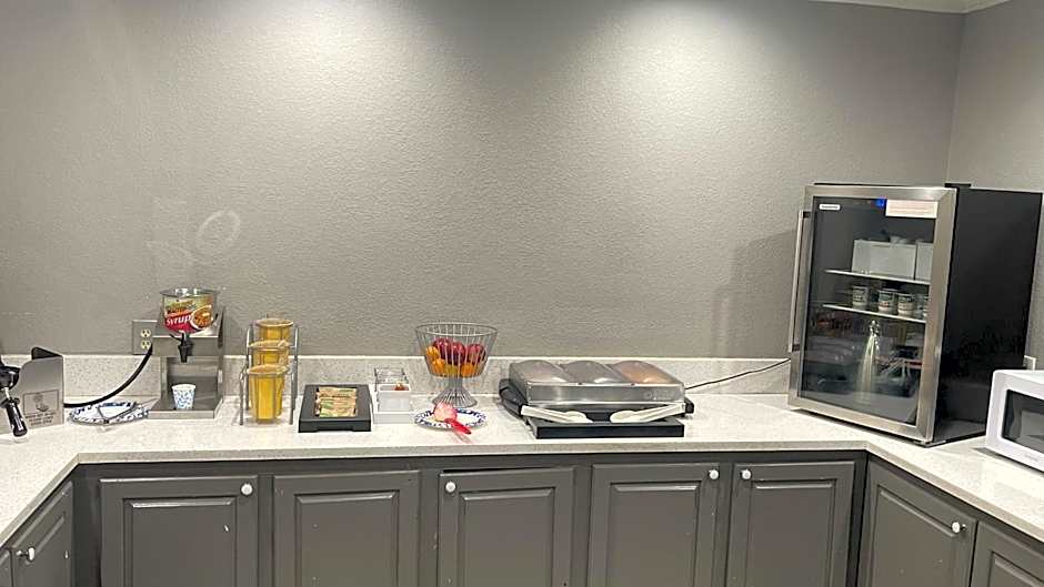 Homegate Inn And Suites