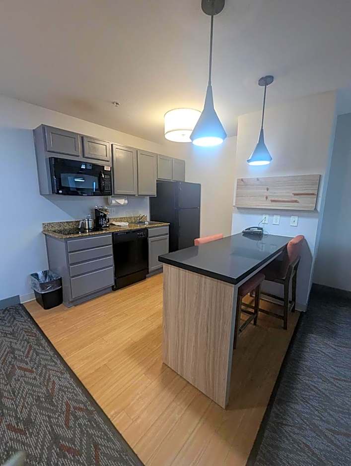 Candlewood Suites Loveland By IHG