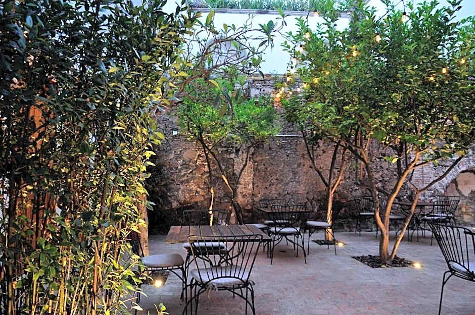 Clandestino Hotel - Adults Only