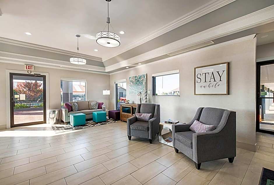 Quality Inn Near Lake Marble Falls