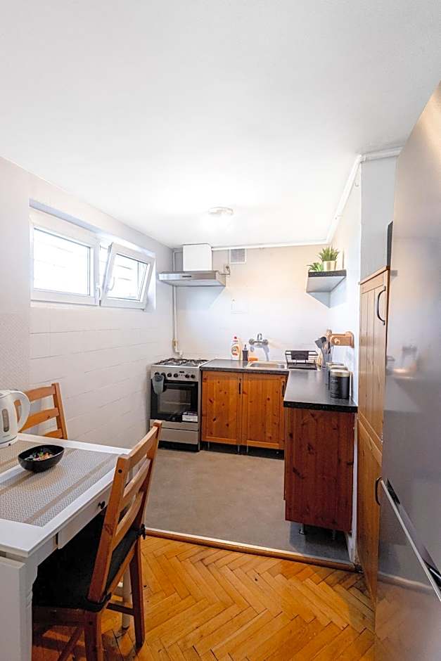 ClickTheFlat Wilson Square Apart Rooms