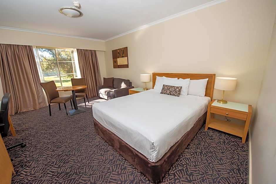 Best Western Plus Albury Hovell Tree