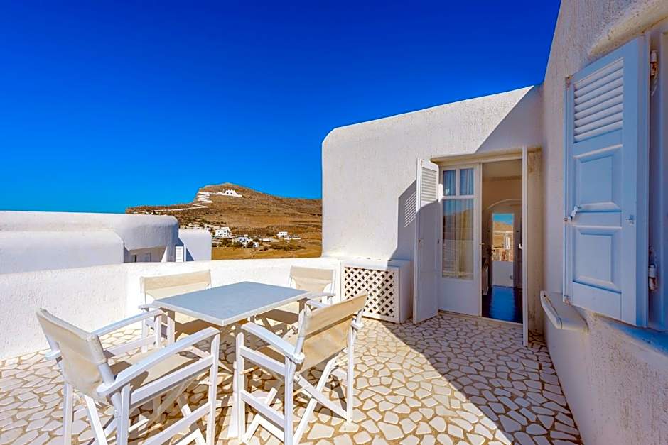 Aspalathras White Hotel – Chora, UT