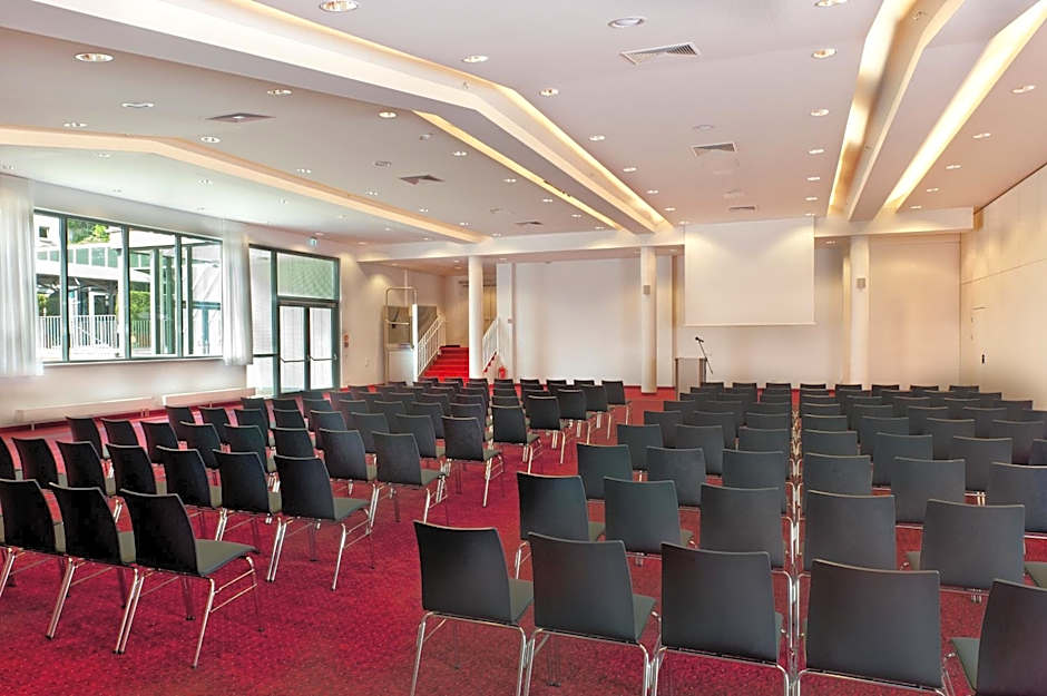 Radisson Blu Park Hotel And Conference Centre