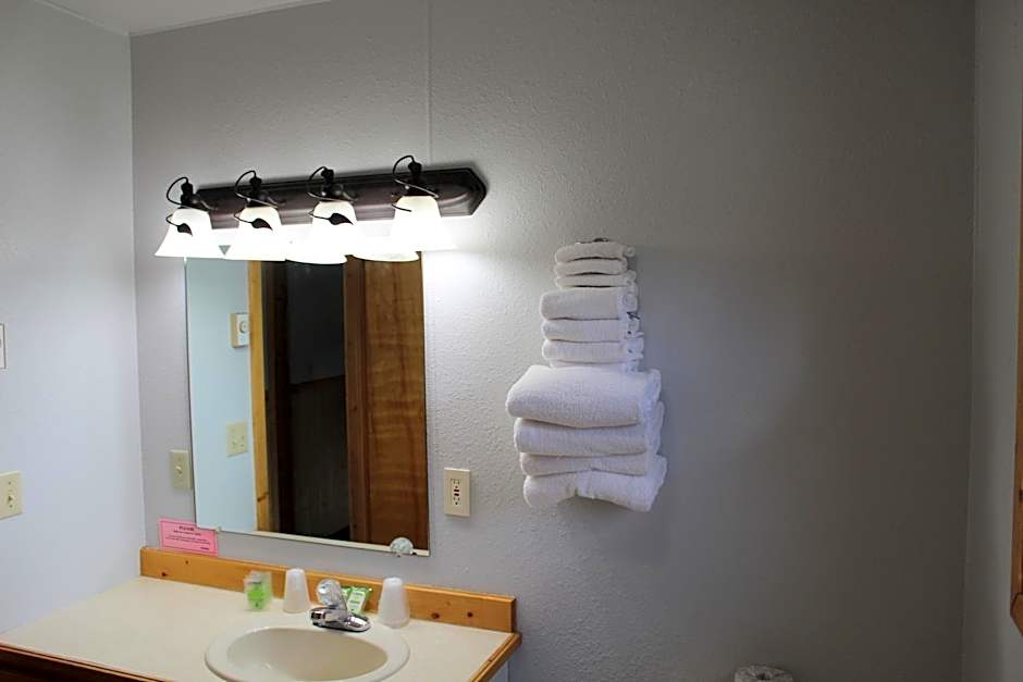 Alpine Motel of Cooke City