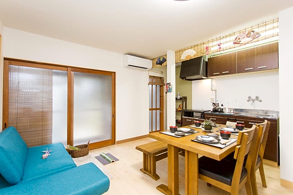 Guest House Kyorakuya Kinkakuji