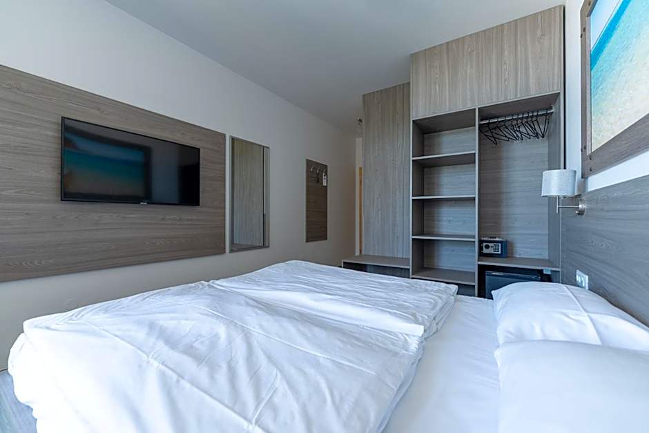 Barbara Piran Beach Hotel