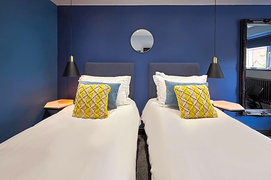 The Believe Boutique (Believe Bar & Bedrooms)