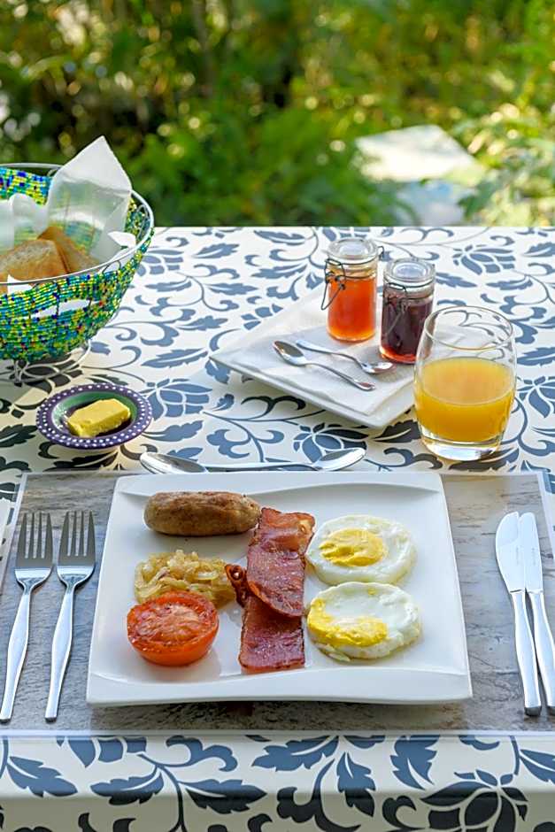 Days At Sea Beach Lodge