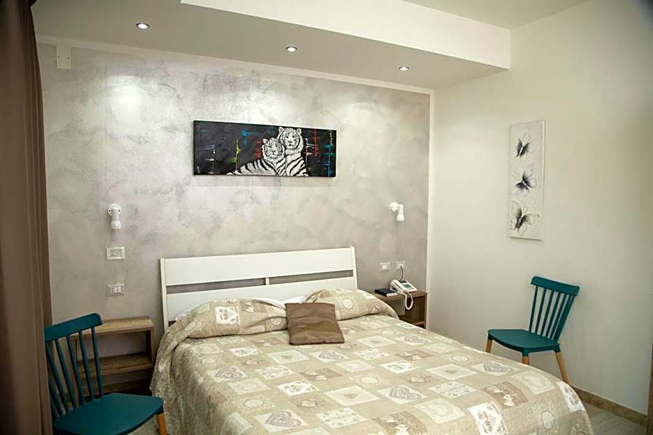 Photo 1 of 4 of Superior 1 Double Bed or 2 Beds