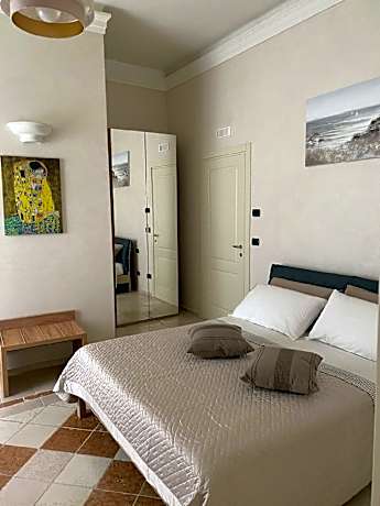 One Bedroom Deluxe Mountain View