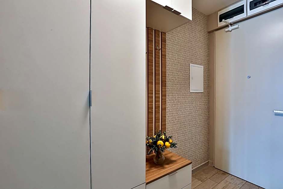 Royal Gardens Paradise