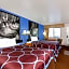 Super 8 by Wyndham Cleburne