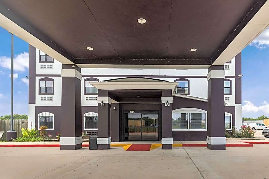 Suburban Studios Beaumont