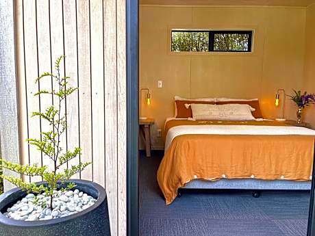 Te Anau Lakefront Backpackers