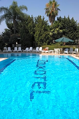 Zoukotel Hotel