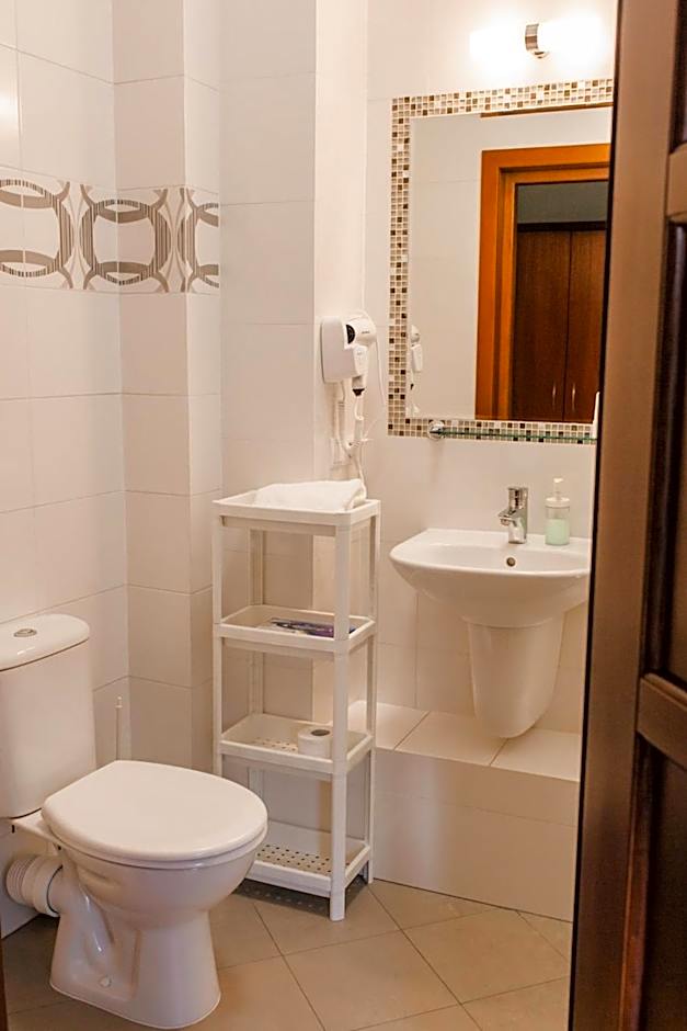 Zamkowa, Pokoje Gościnne