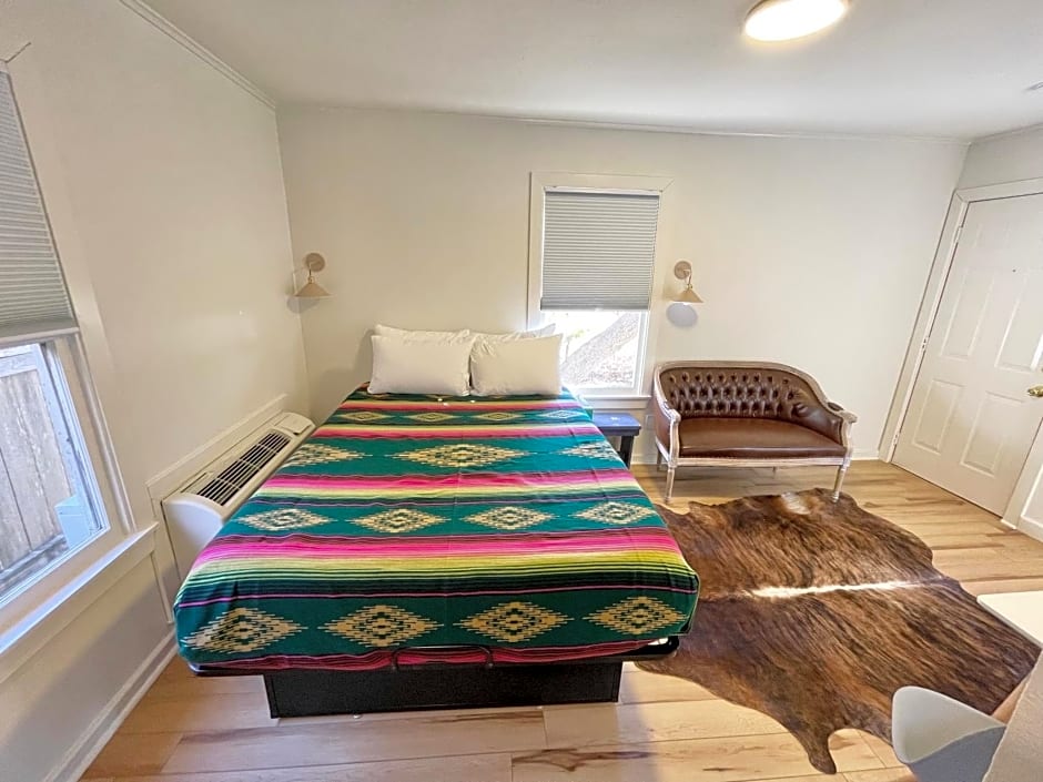 Frederick Motel
