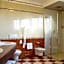 Hotel Carlton