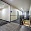 Days Inn & Suites by Wyndham Webster NASA-ClearLake-Houston