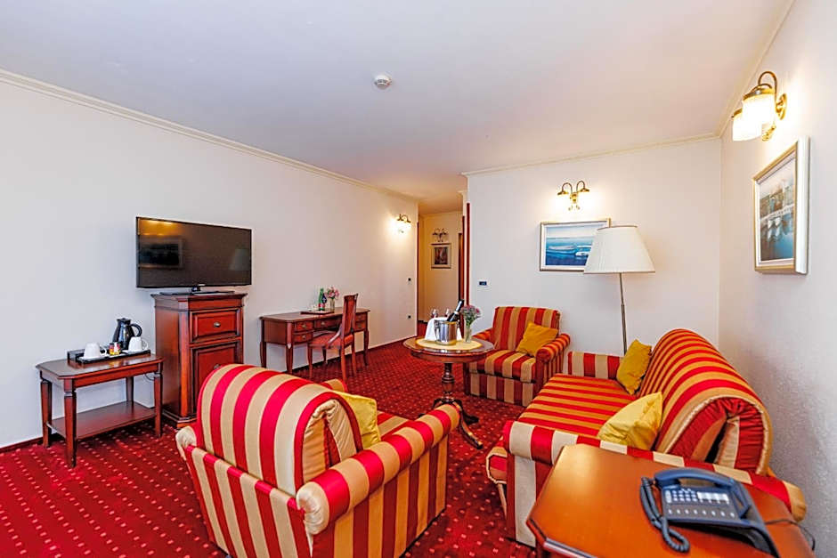 Hotel Savoy