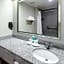 Holiday Inn Express Hotel and Suites Lake Charles by IHG
