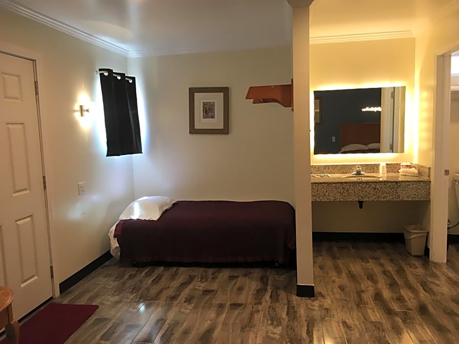 Lincoln Park Motel