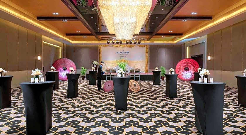 Novotel Yangon Max