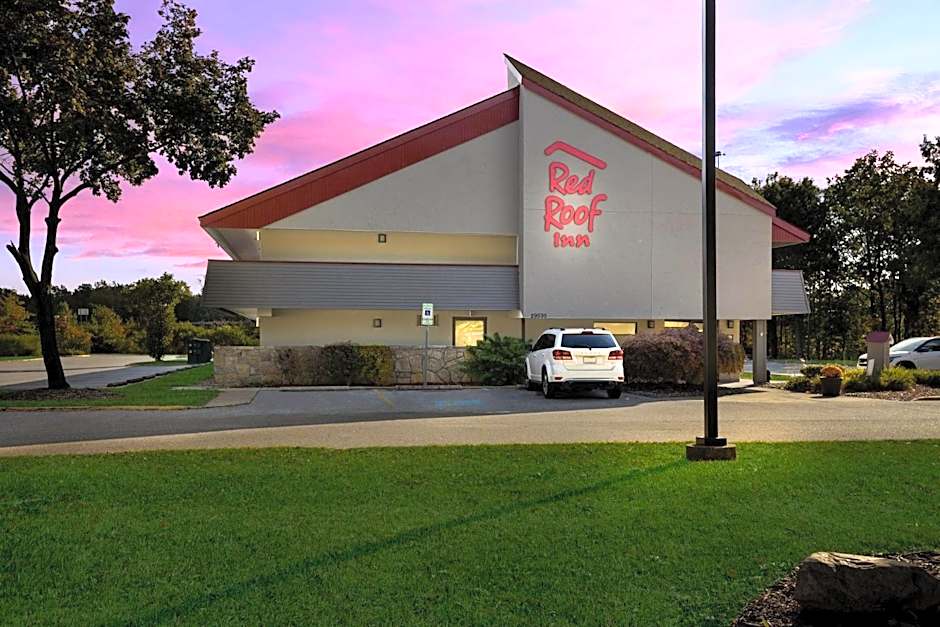 Red Roof Inn Cleveland - Westlake