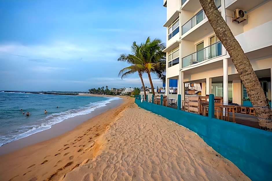 Hikkaduwa Beach Hotel