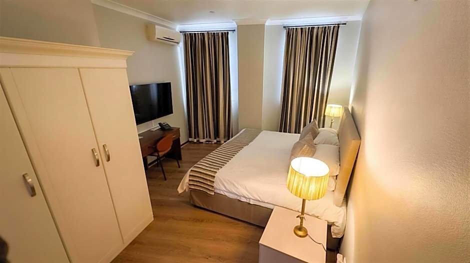 Constantia Hotel and Conference Centre