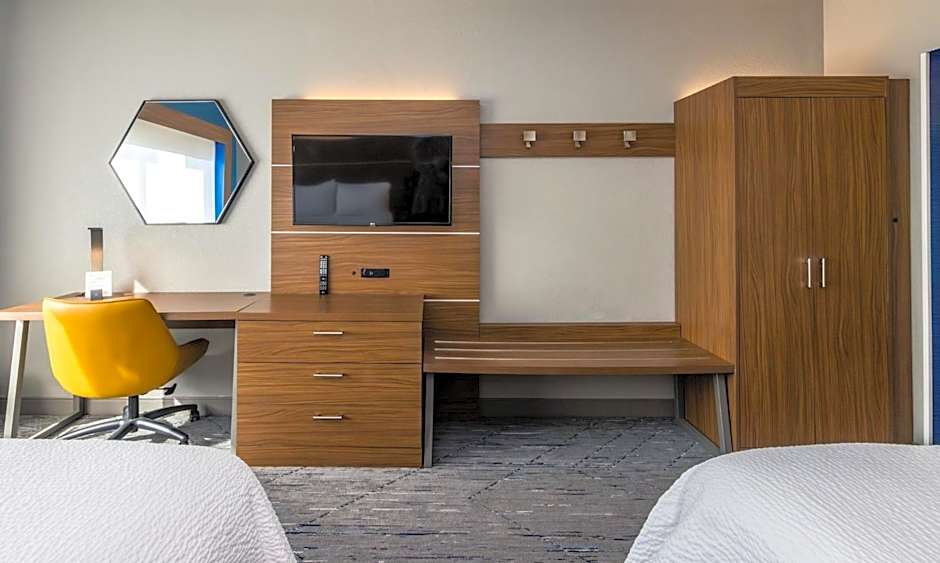 Holiday Inn Express & Suites Louisville Downtown By IHG