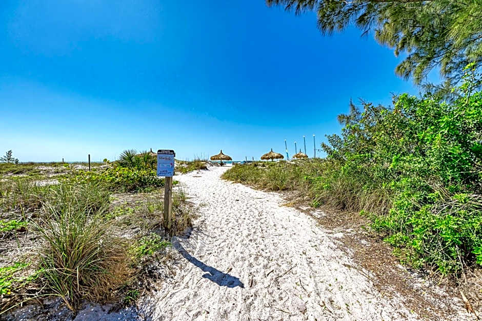 Anna Maria Island Beach Palms 6B