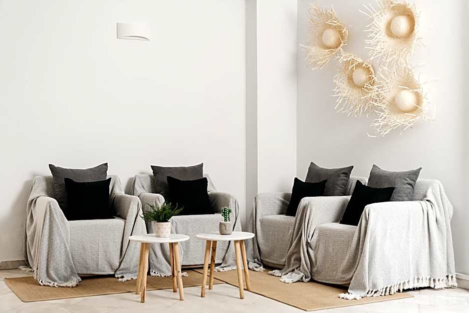 Petradi Beach Lounge Hotel