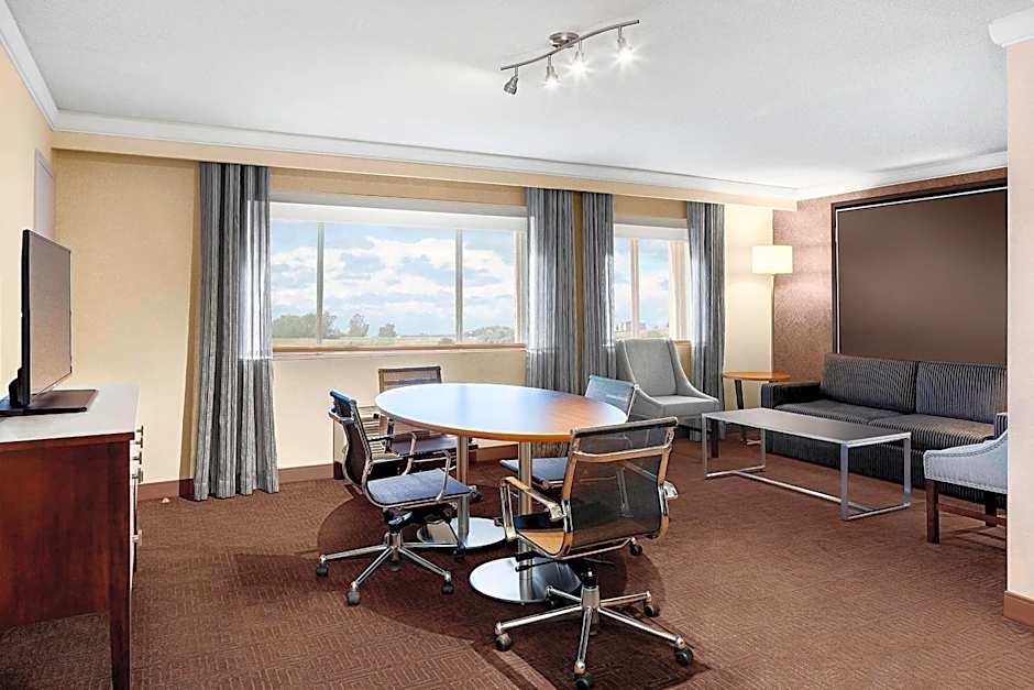 Sheraton Laval Hotel