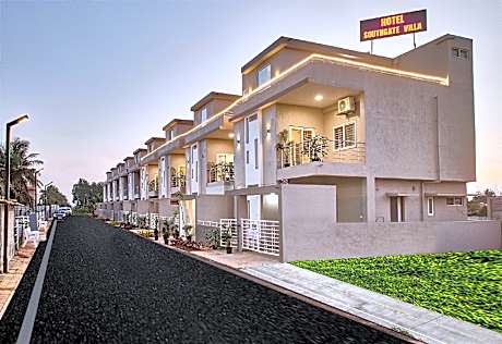 Hotel Southgate Villa's Near Bangalore Airport