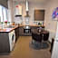 Dwell Living Central 5 BD, Sleeps 10