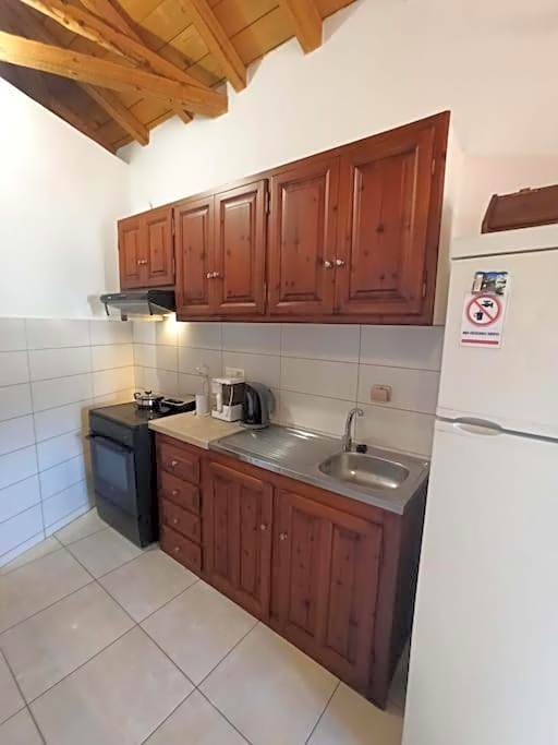 Comfortable and cozy house near beach and center