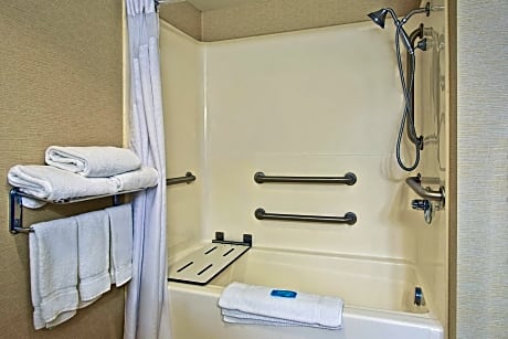 King Room - Mobility Access/Hearing Accessible