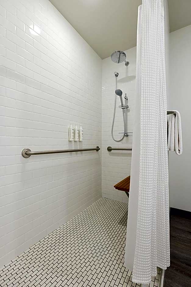 Archer Hotel Seattle/Redmond