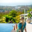 Zoe Luxury Oceanview Villa