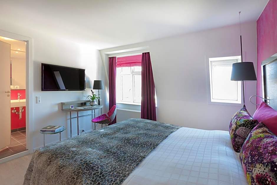 Andersen Boutique Hotel