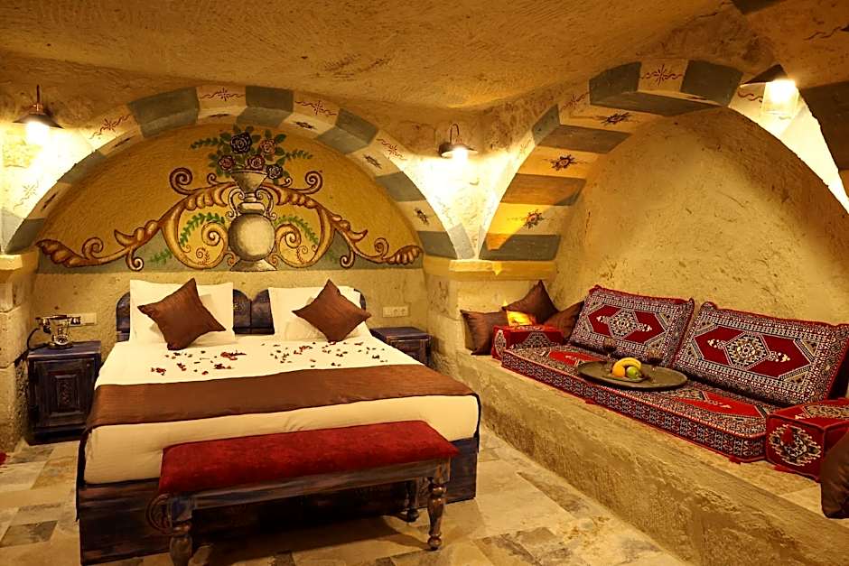 DOCTOR'S CAVE SUİTES