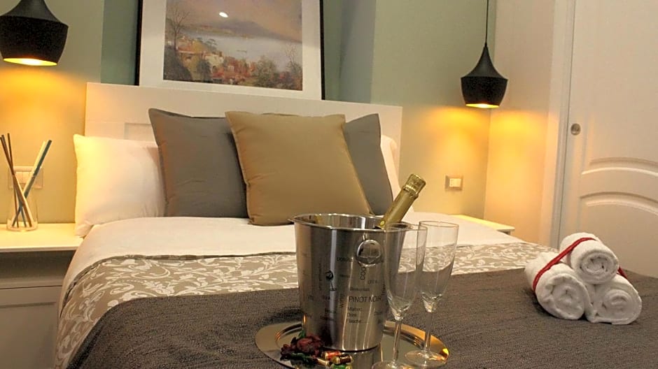 Residenza La Scala – Naples, CO